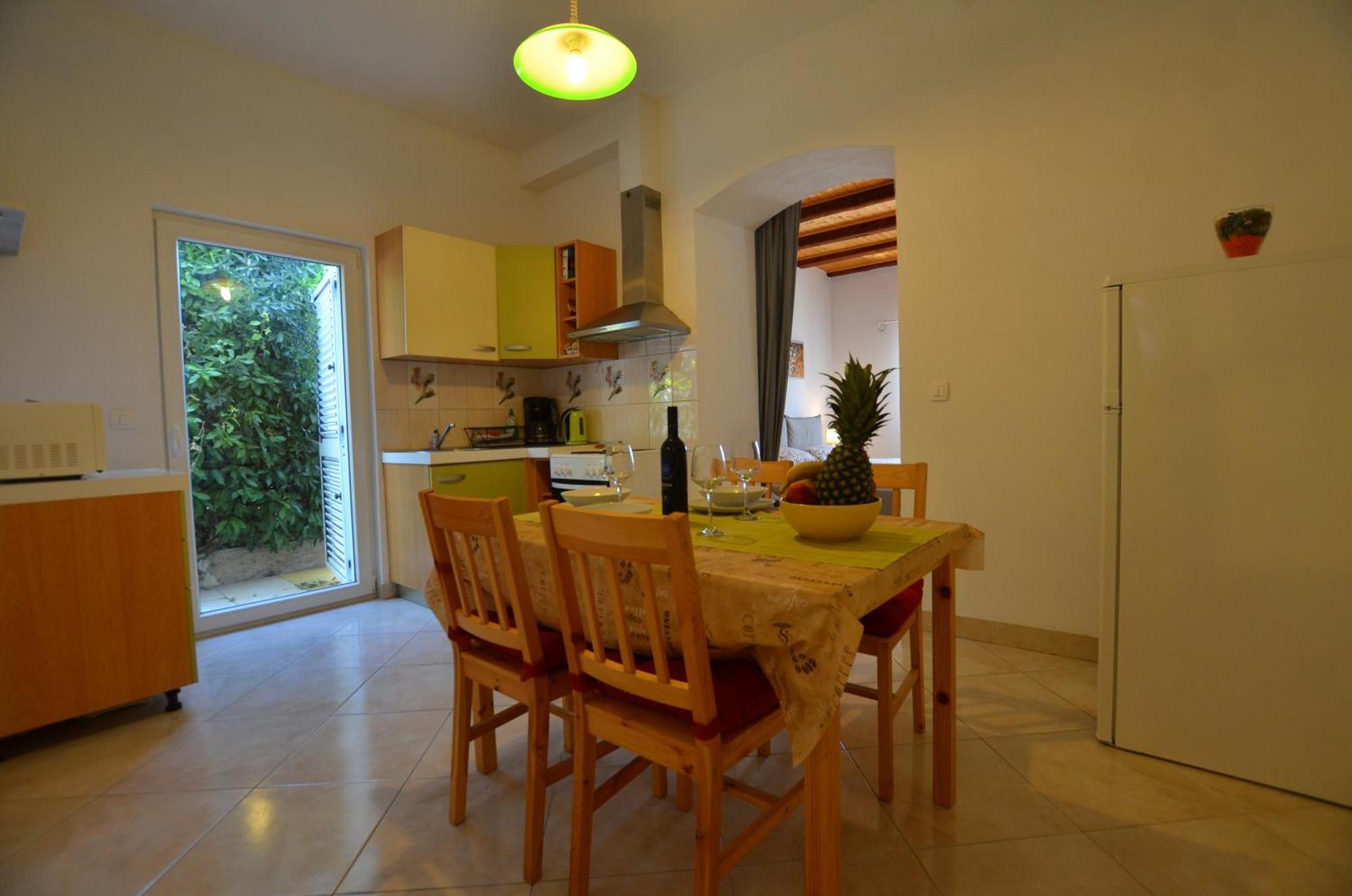 Graziella Apartment Ровинь Экстерьер фото