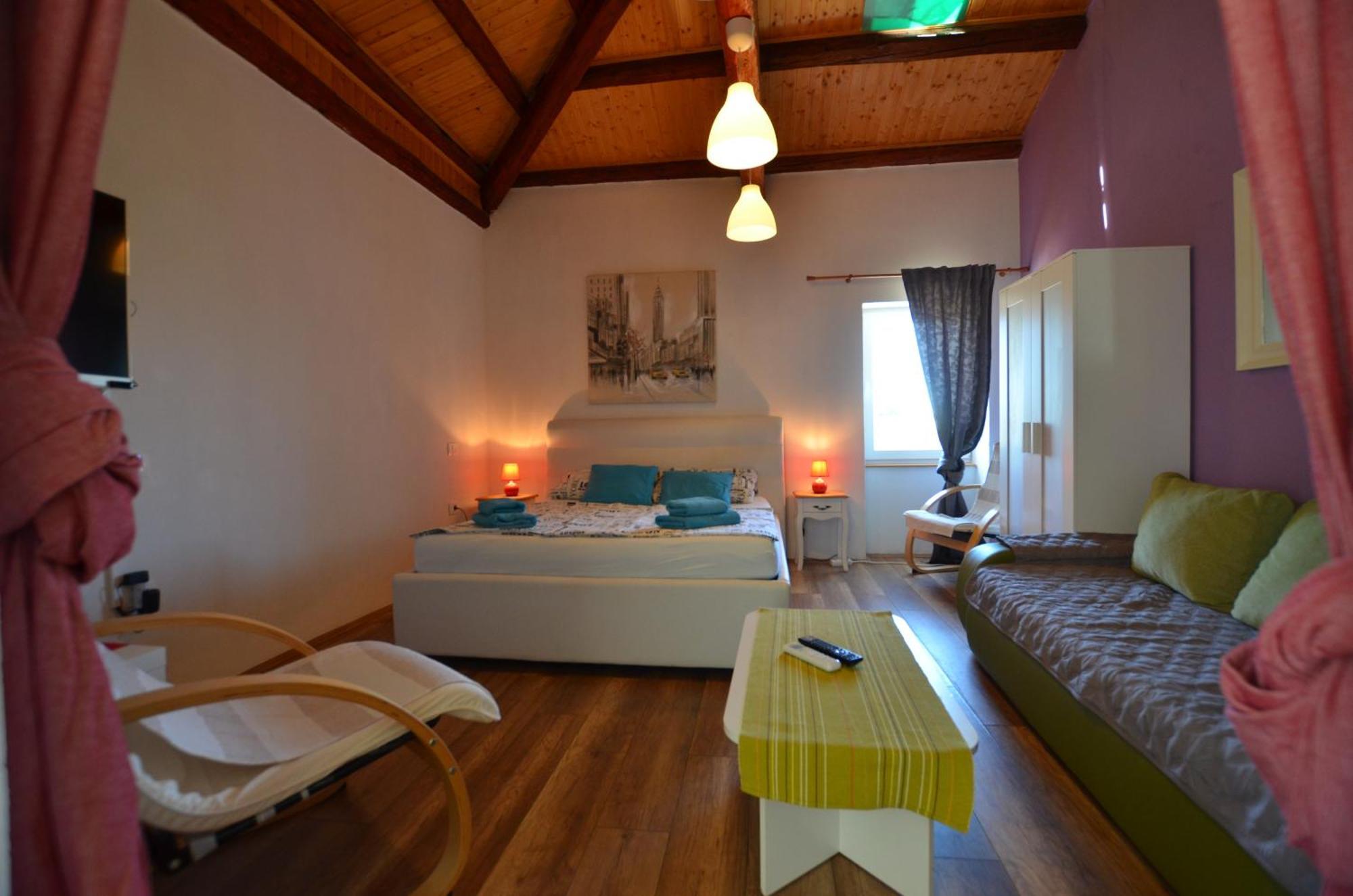 Graziella Apartment Ровинь Экстерьер фото