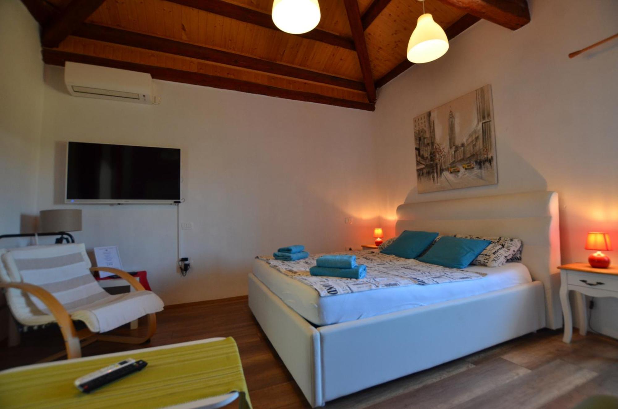 Graziella Apartment Ровинь Экстерьер фото